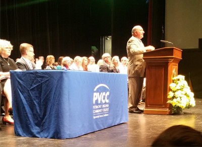 Dr. Frank Friedman speaks. Photography by Olivia Stevens