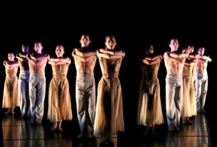 Dancers from Richmond Ballet pose for a dance.