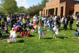 Children hunting for eggs.