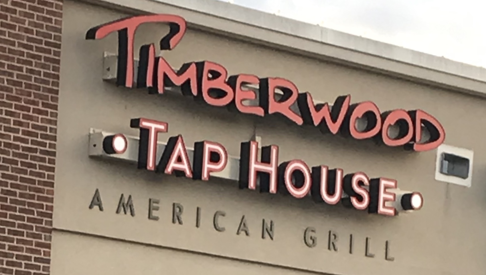 Timberwood Tap House Sign