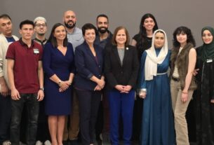 Mary Evelyn Sellars, President Jean Runyon, Lieutenant Governor of Virginia Ghazala Hashmi, and the Muslim Student Alliance.