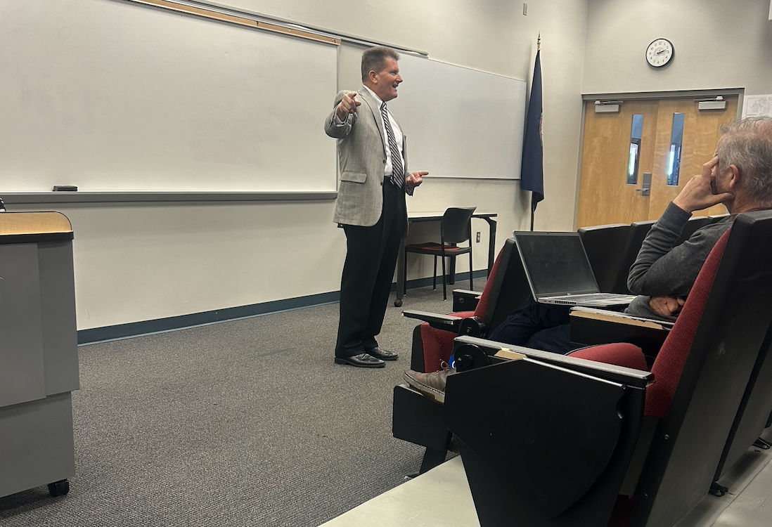 Dr. Sofka delivering his lecture in the auditorium in the main building.